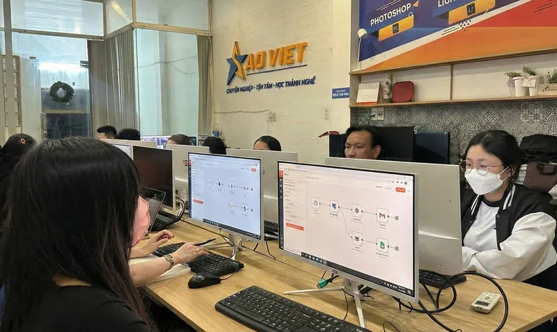 Câu Hỏi Thường Gặp (FAQ) Về Khóa Học AI Cho Người Đi Làm Tự Do Câu Hỏi Thường Gặp (FAQ) Về Khóa Học AI Cho Người Đi Làm Tự Do