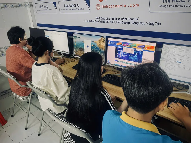 Khóa Học AI Trong Thiết Kế Đồ Họa: Hướng Dẫn Học Cơ Bản Và Đột Phá Tư Duy Sáng Tạo Khóa Học AI Trong Thiết Kế Đồ Họa: Hướng Dẫn Học Cơ Bản Và Đột Phá Tư Duy Sáng Tạo