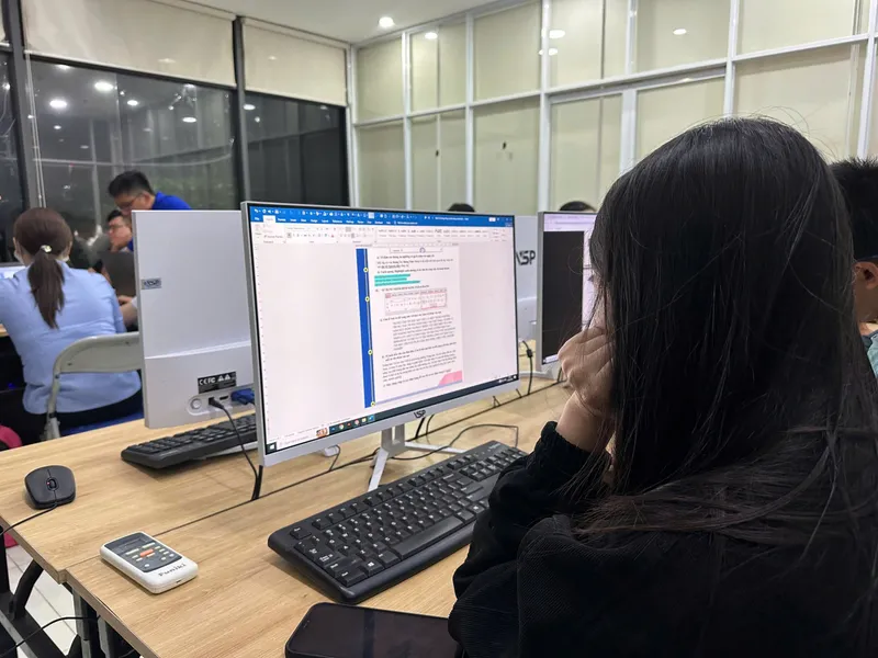 Khóa Học AI Online: Ứng Dụng Thực Chiến Tăng Năng Suất 2026 Khóa Học AI Online: Ứng Dụng Thực Chiến Tăng Năng Suất 2026