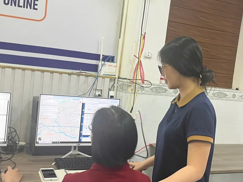 Lớp Dạy AI Thực Tế Năm 2026: Lộ Trình Ứng Dụng Công Nghệ Dành Cho Người Đi Làm Lớp Dạy AI Thực Tế Năm 2026: Lộ Trình Ứng Dụng Công Nghệ Dành Cho Người Đi Làm